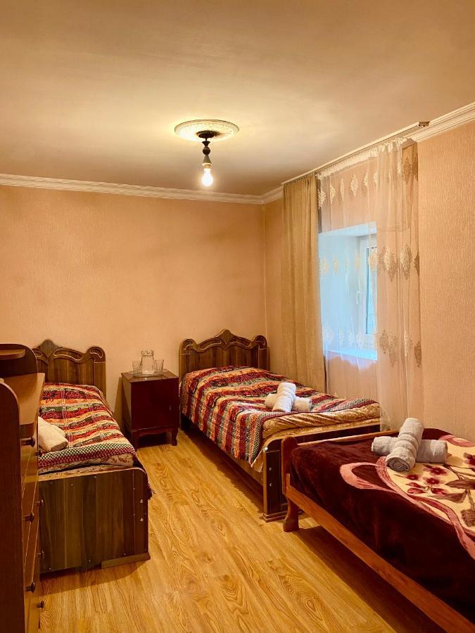 Hotel Nizharadze'S Tower Ushguli Exterior foto